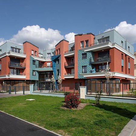 Aparthotel Domitys La Roze De Seine Saint-Aubin-lès-Elbeuf Exterior foto